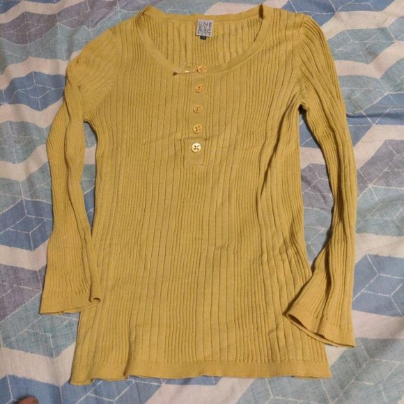 Long Sleeve - Picture 1 of 2